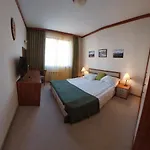 Free в св. иван рилски - сладък дом сред лукс 4*
