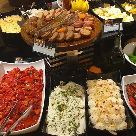 Free в св. иван рилски - сладък дом сред лукс アパートホテル