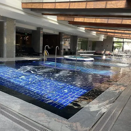 Free в св. иван рилски - сладък дом сред лукс バンスコ